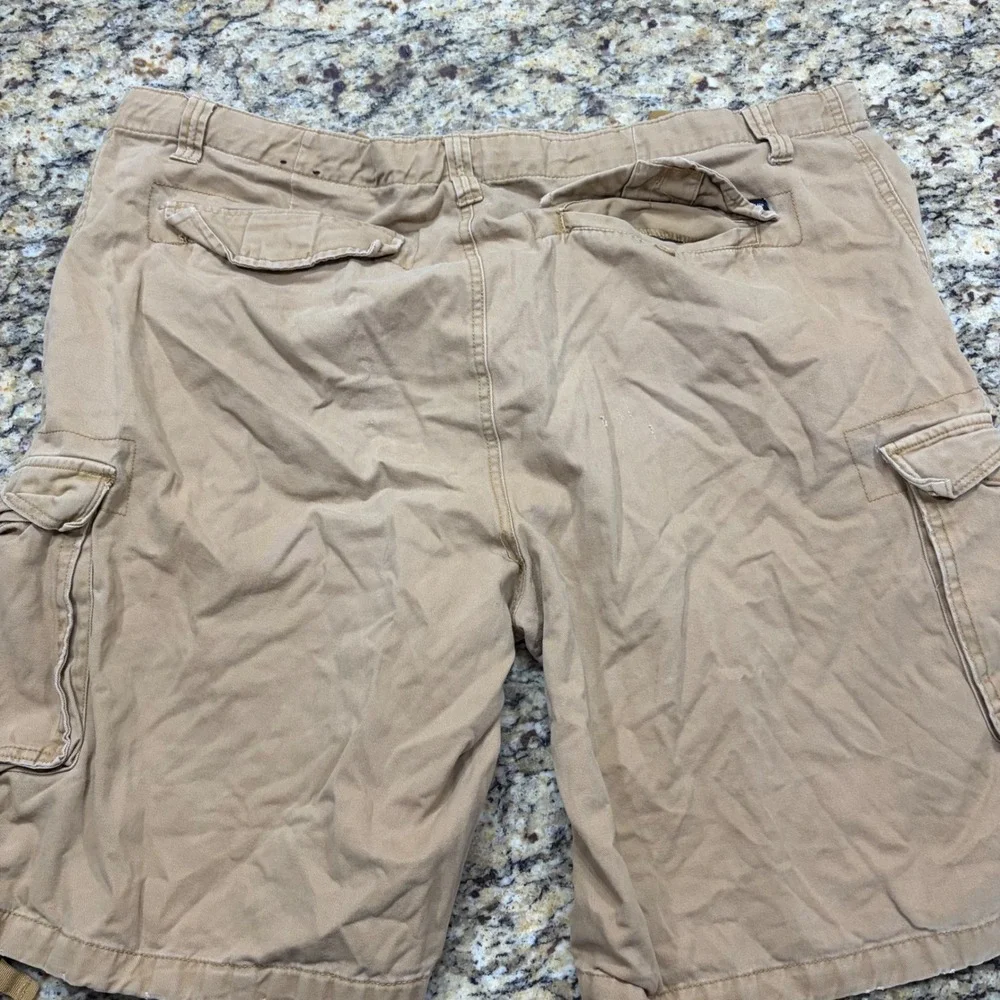 Beverly Hills Polo Club Mens Cargo Shorts Tan Khaki Size 46 Cotton Twill
